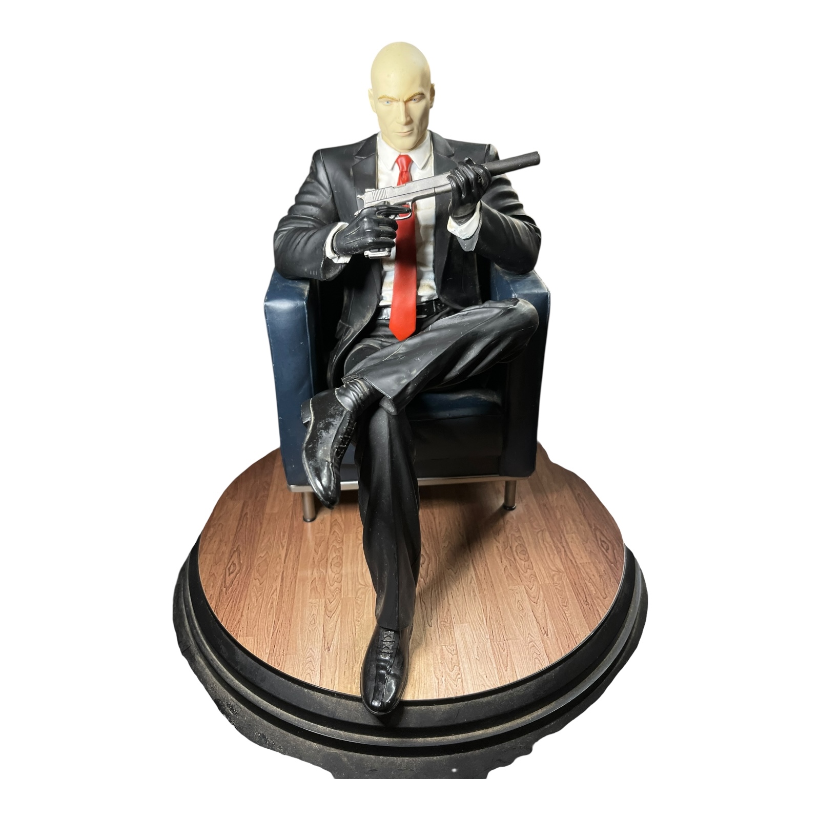 Pre-owned HITMAN Agent 47 Collector’s Chessmaster Statue Figure (2015 ...